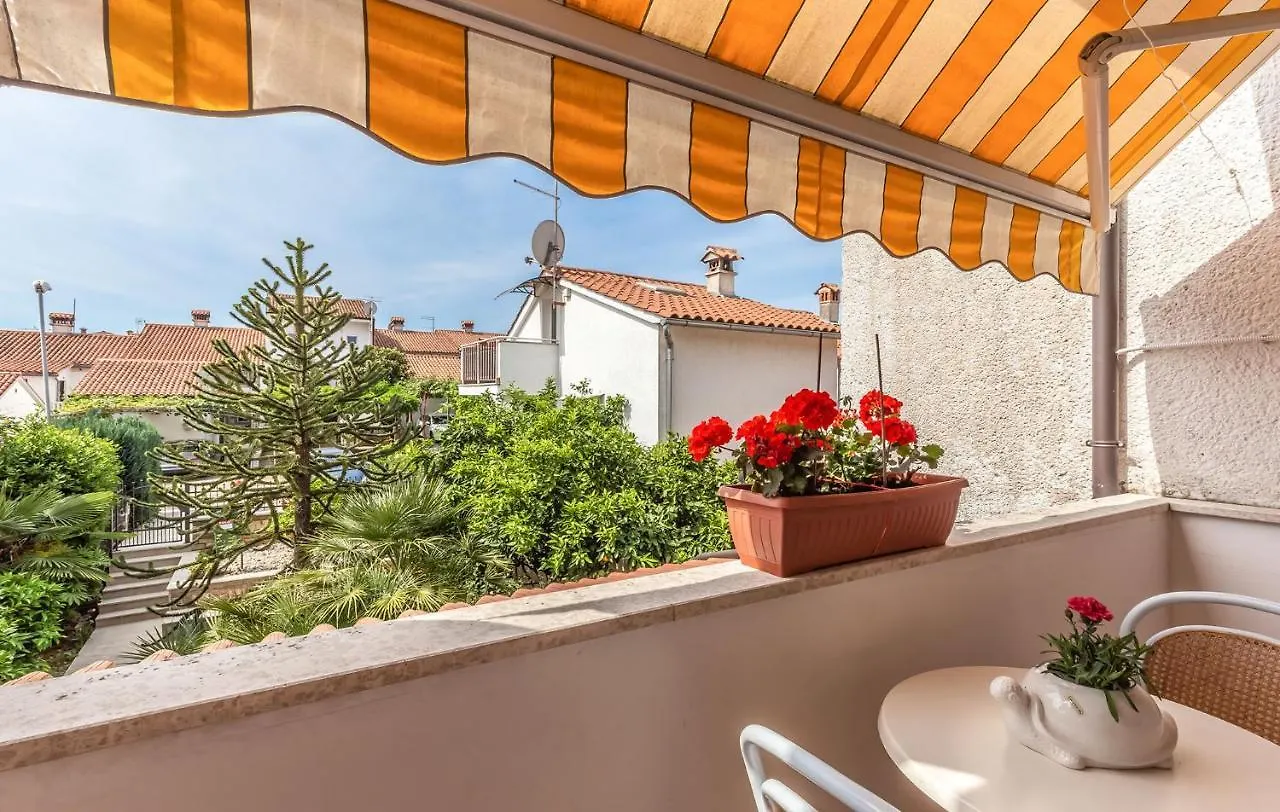 Rina B4 Apartman Poreč Horvátország